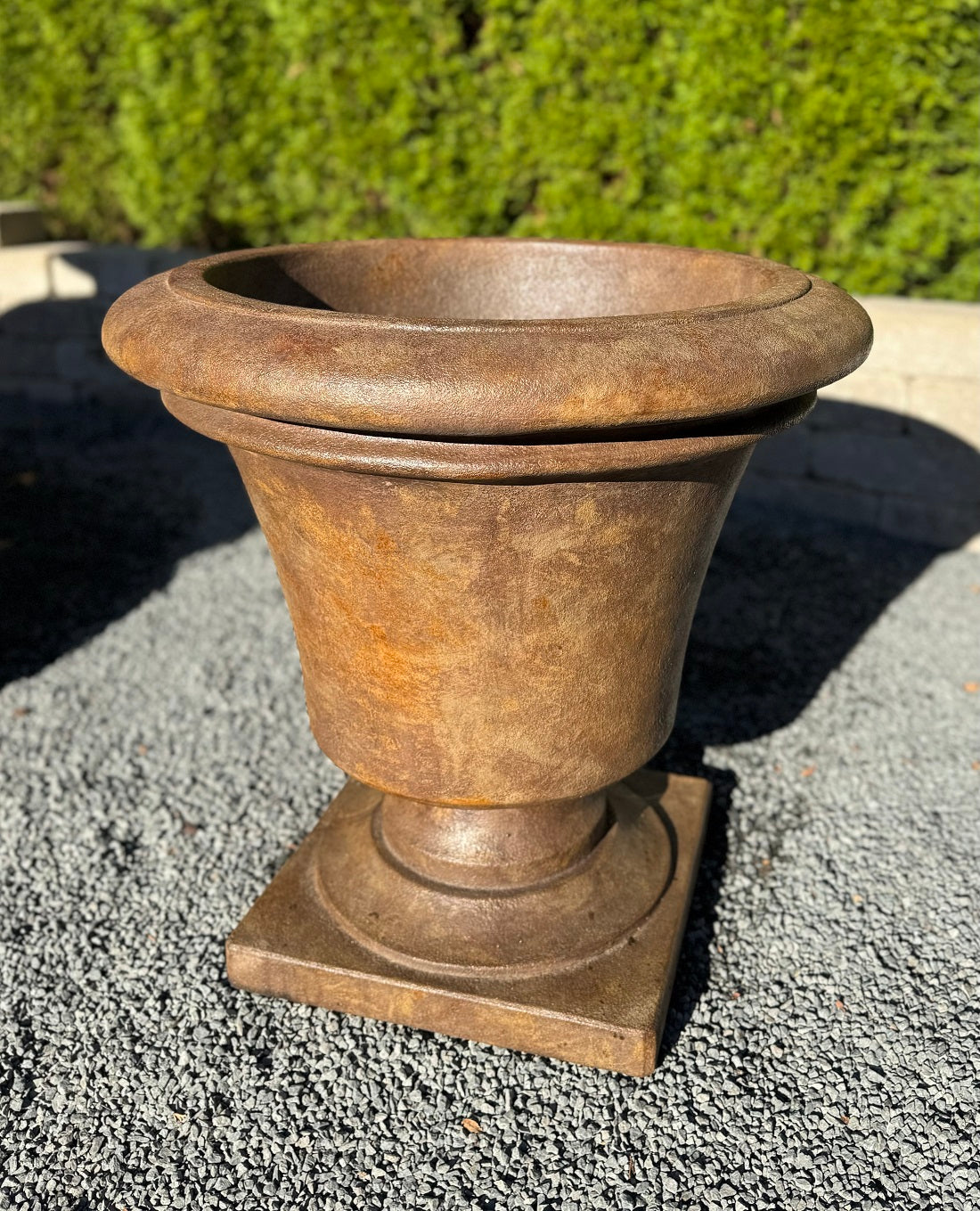 Avantii II Capri Planter